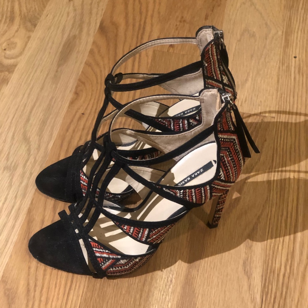 Zara Basic Heels - image 5